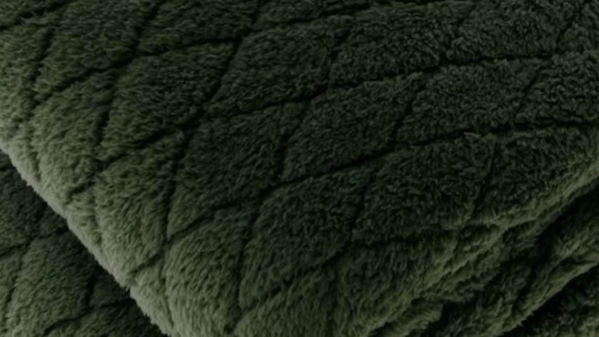 Unique Living Ezra - Fleece - Plaid - 150x200 Cm - Dark Green 2 Unique Living Ezra - Fleece - Plaid - 150x200 Cm - Dark Green - Afbeelding 2