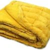 Unique Living Xavi Fleece Plaid - 130x160 Cm - Golden Glow