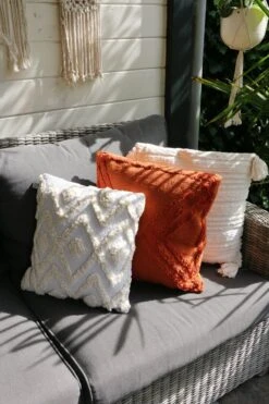 Unique Living Sierkussen - Boho Strepen Wit -Unique Living 800x1200 14