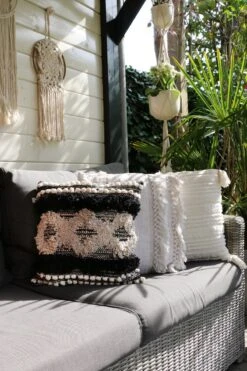 Unique Living Sierkussen - Boho Strepen Wit -Unique Living 800x1200 16